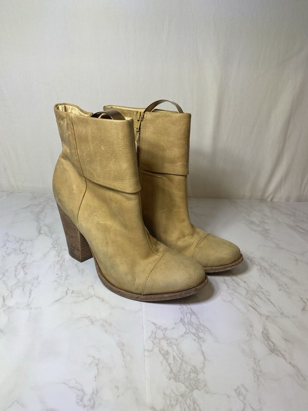 L.L Bean Stacked Heel Ankle Boots Leather Beige Signature Women’s Size 38/7
